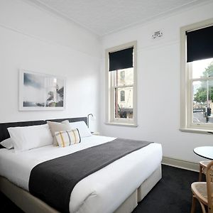 Zimmer mit Queensize-Bett