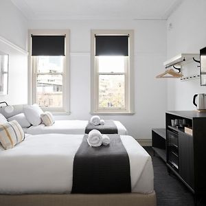 Zimmer mit zwei Einzelbetten